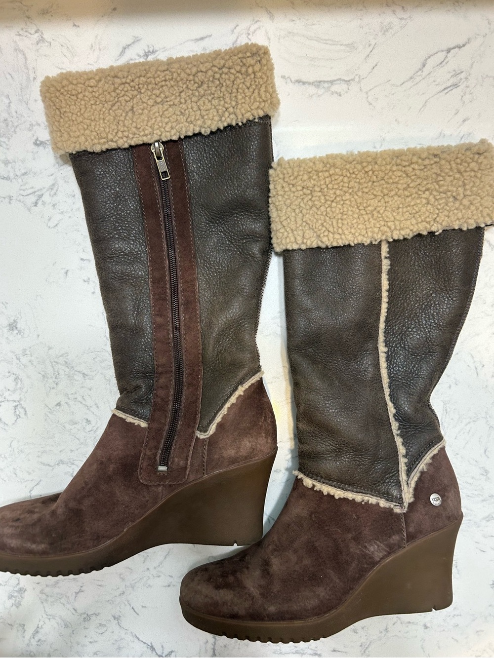 UGG Australia Leather And Genuine Sheep Skin Knee High Wedge Boots Size USA 8
